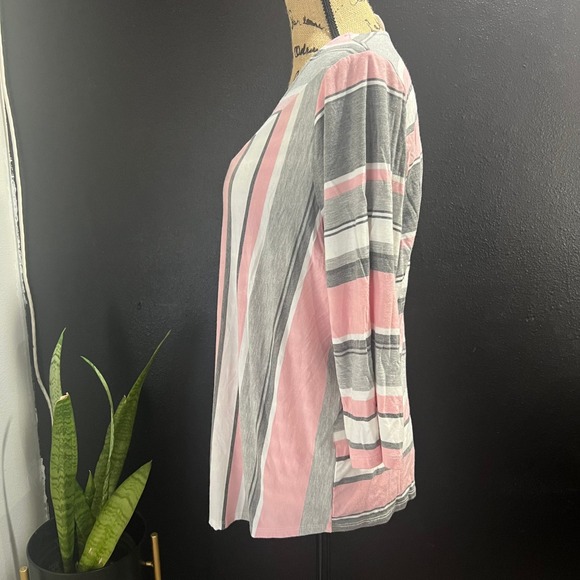 Alfred Dunner Women's 1X Pink Gray Striped 3/4 Sleeve Knit Top - Picture 2 of 8